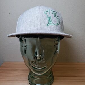 210 Fitted Flex Flat‎ Rim Cap Light Gray Embroidered Green Lucky 13 Skater Vegas